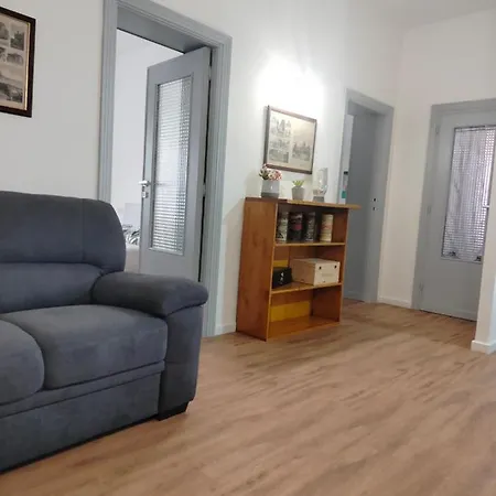 아파트 Marconi 49